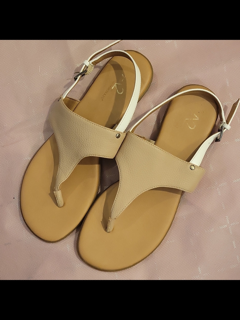 White Women's Sandal - Size 8.5M